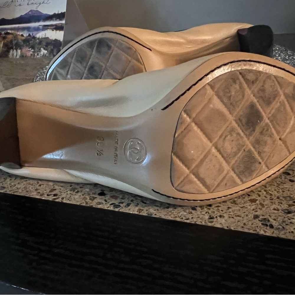 Chanel Leather Heels - Picture 4 of 11